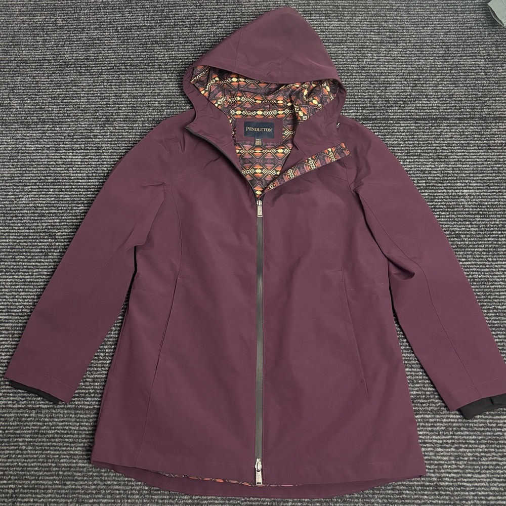 Pendleton Jacket Women’s Small Purple Hooded Rain Aztec Lining Waterproof